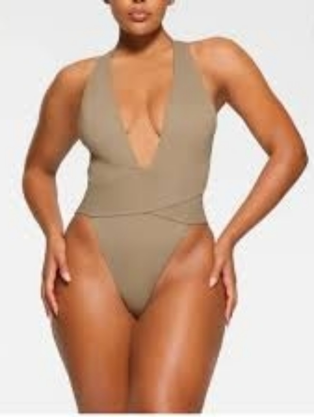 SKIMS Cut-out Plunge Monokini One - Piece in Desert